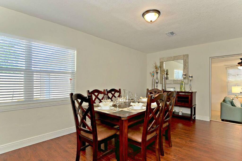 Spacious House With Big Backyard In N. Hyde Park / Close To Downtown Тампа Екстериор снимка